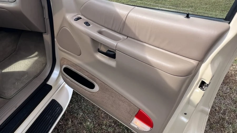 1997 Ford Explorer 2nd Gen - Image 17 of 27