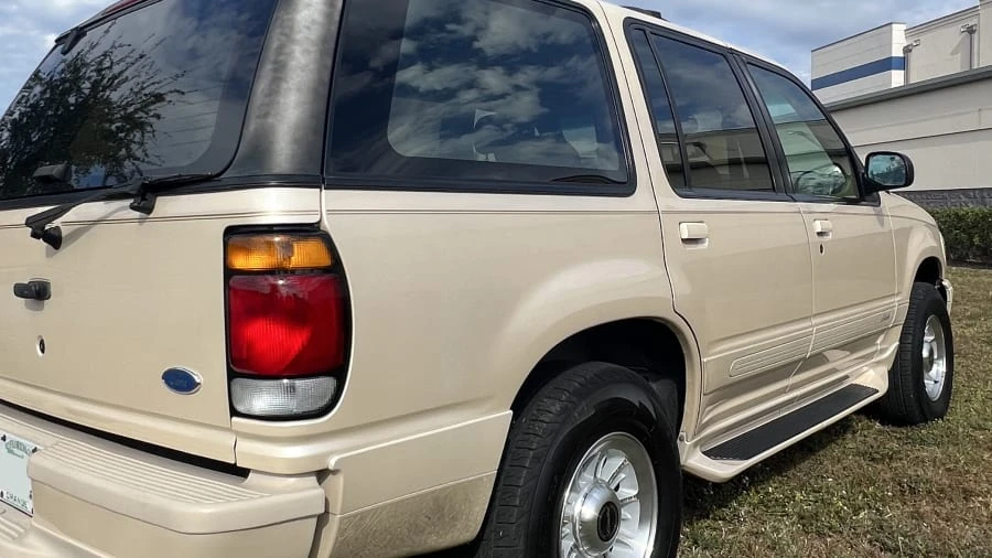 1997 Ford Explorer 2nd Gen - Image 6 of 27