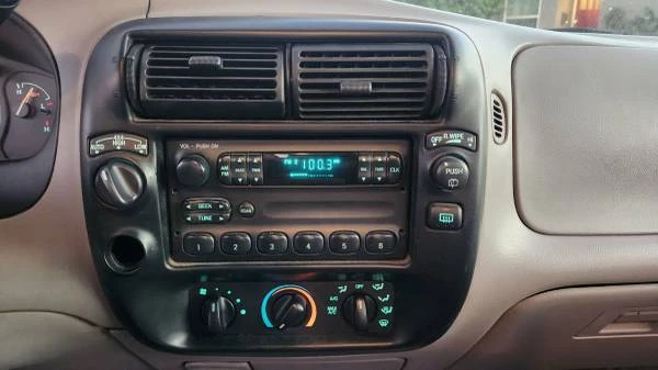 1997 Ford Explorer 2nd Gen - Image 13 of 21