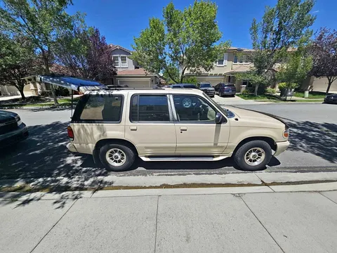 1997 Ford Explorer Limited Sport Utility 4D