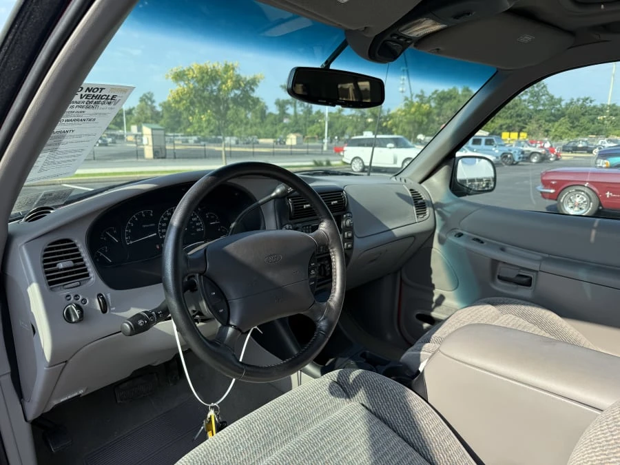 1997 Ford Explorer 2nd Gen - Image 9 of 12