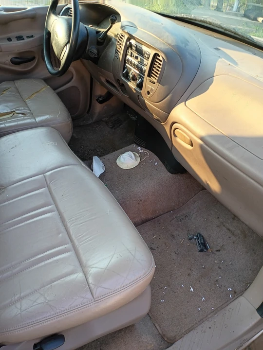 1997 Ford F-150 10th Gen - Image 20 of 28