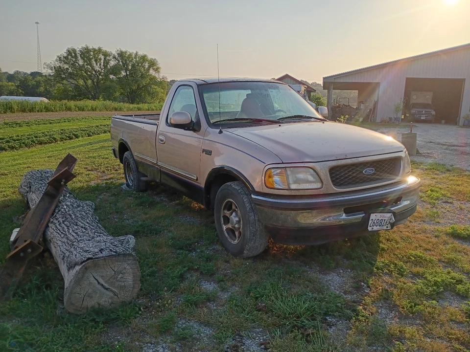 1997 Ford F-150 10th Gen - Image 2 of 28