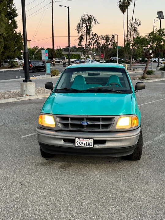 1997 Ford F-Series - Image 2 of 8