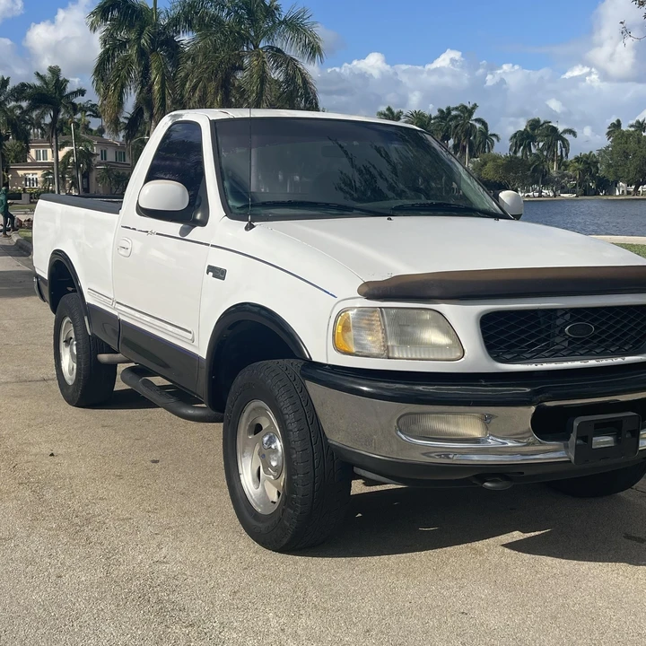 1997 Ford F-150 10th Gen - Image 3 of 31