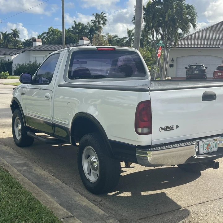 1997 Ford F-150 10th Gen - Image 9 of 31