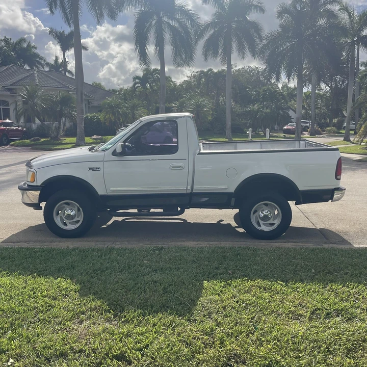 1997 Ford F-150 10th Gen - Image 7 of 31