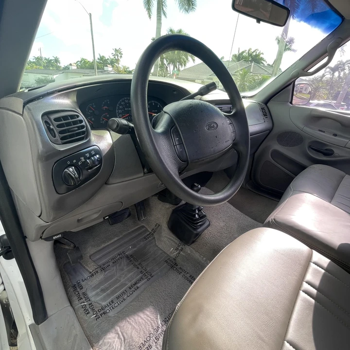 1997 Ford F-150 10th Gen - Image 20 of 31