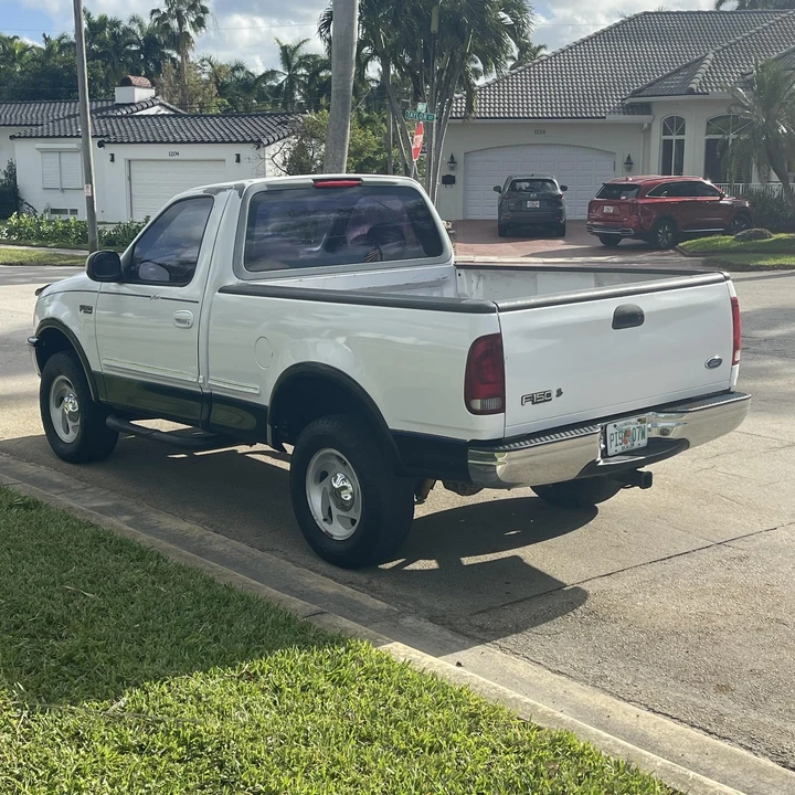 1997 Ford F-150 10th Gen - Image 8 of 31