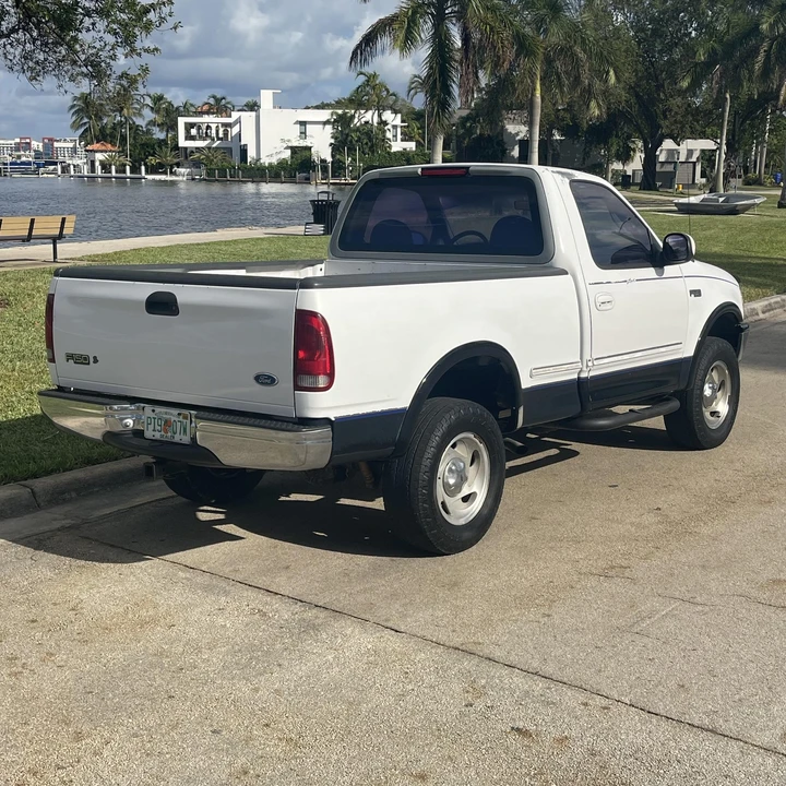 1997 Ford F-150 10th Gen - Image 12 of 21