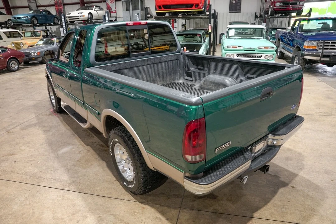 1997 Ford - Image 16 of 31
