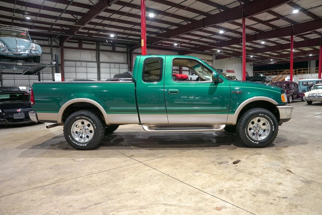 1997 Ford - Image 10 of 31