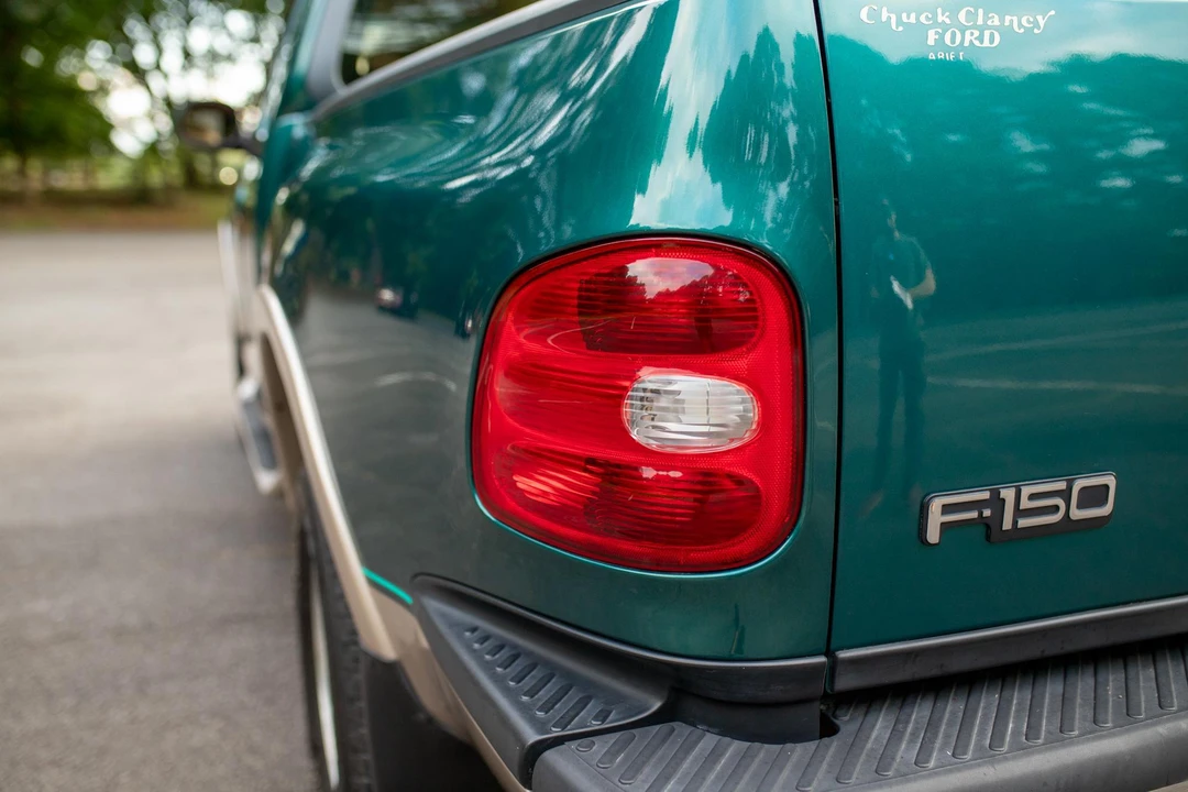1997 Ford F-150 10th Gen - Image 22 of 31