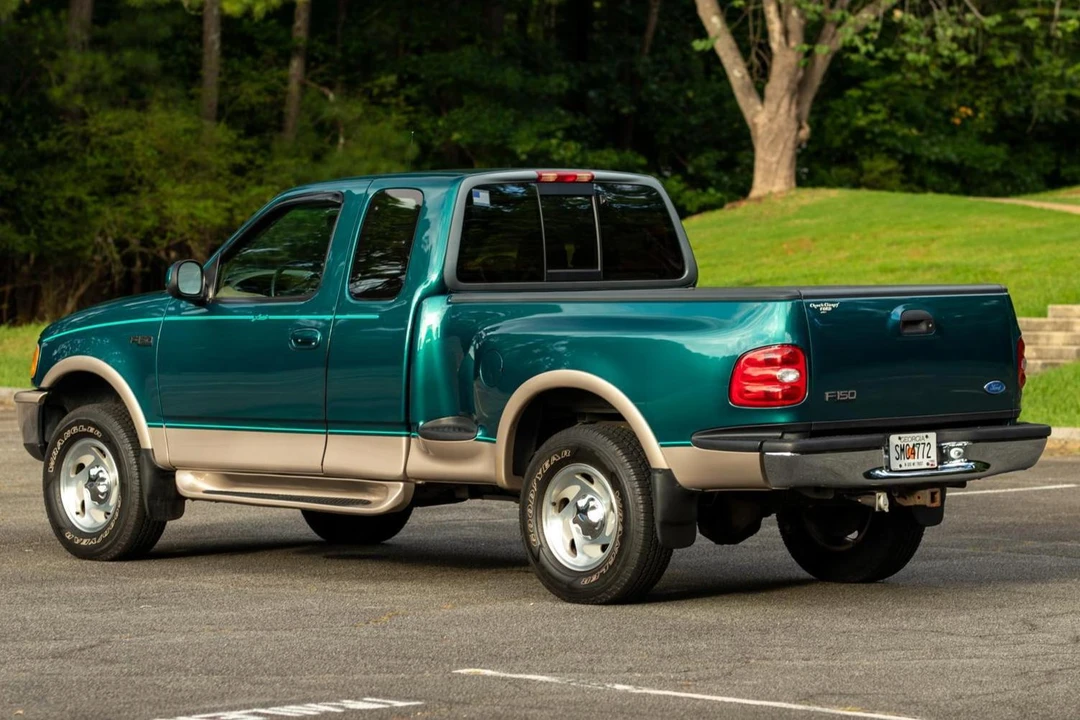 1997 Ford F-150 10th Gen - Image 4 of 31
