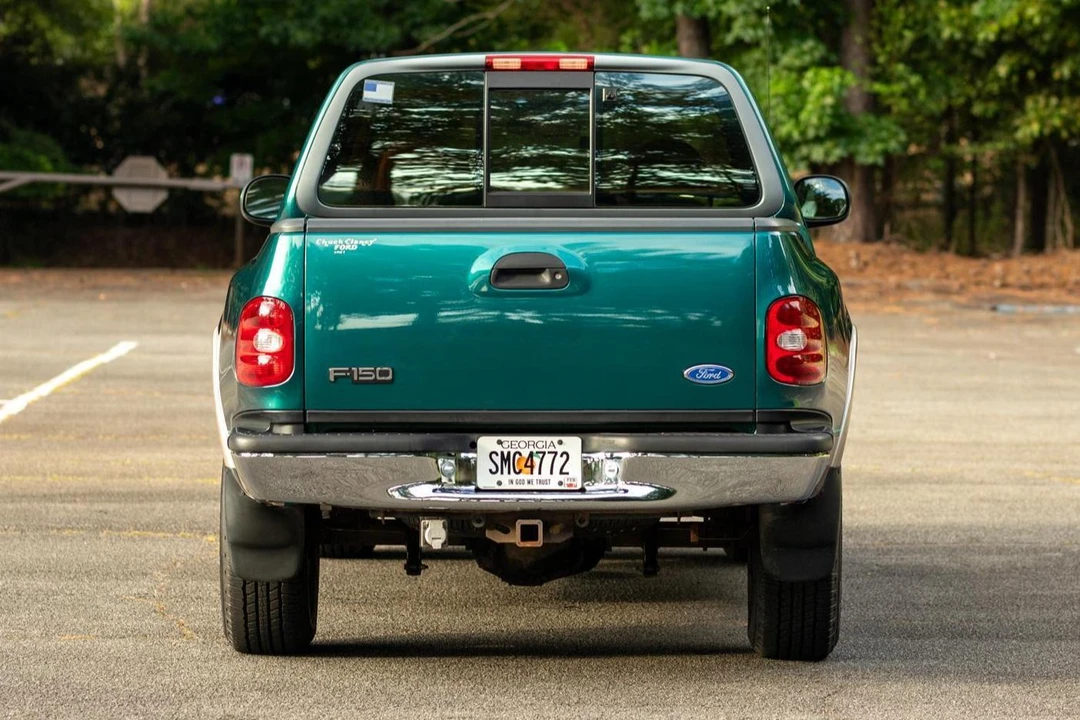 1997 Ford F-150 10th Gen - Image 5 of 31