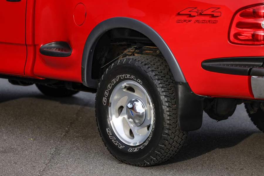 1997 Ford F-150 10th Gen - Image 18 of 31
