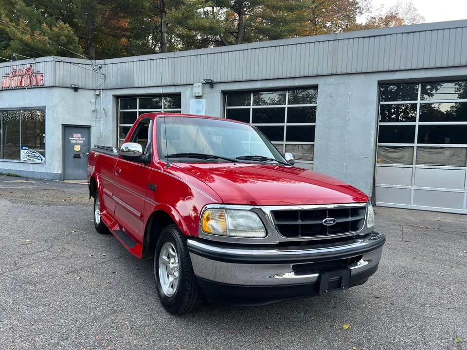 1997 Ford F-150 10th Gen - Image 23 of 31