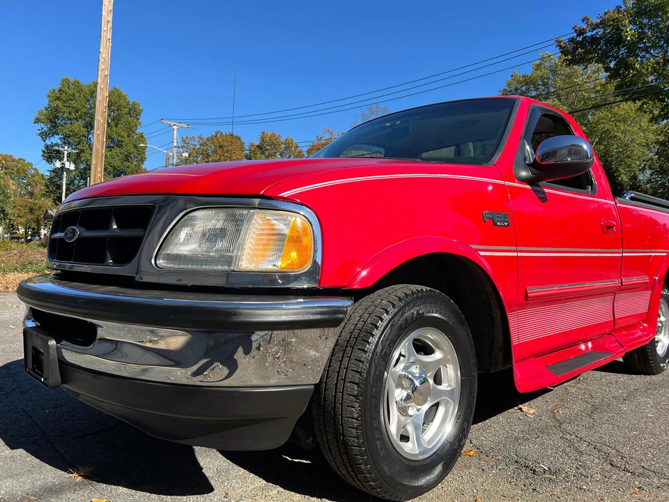 1997 Ford F-150 10th Gen - Image 29 of 31