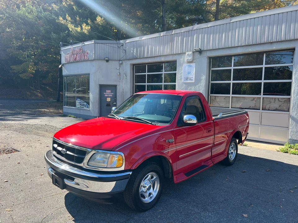 1997 Ford F-150 10th Gen - Image 24 of 31