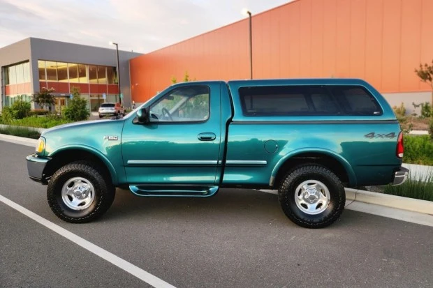 1997 Ford F-150 10th Gen - Image 3 of 7