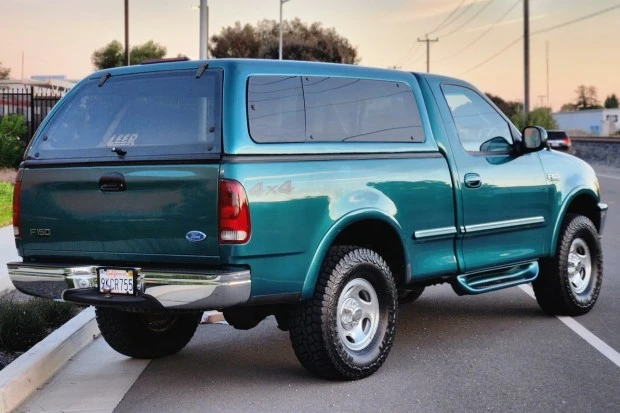 1997 Ford F-150 10th Gen - Image 2 of 7