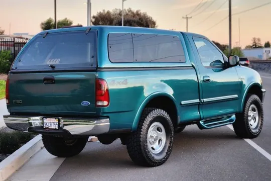 1997 Ford F-150 10th Gen - Image 2 of 7