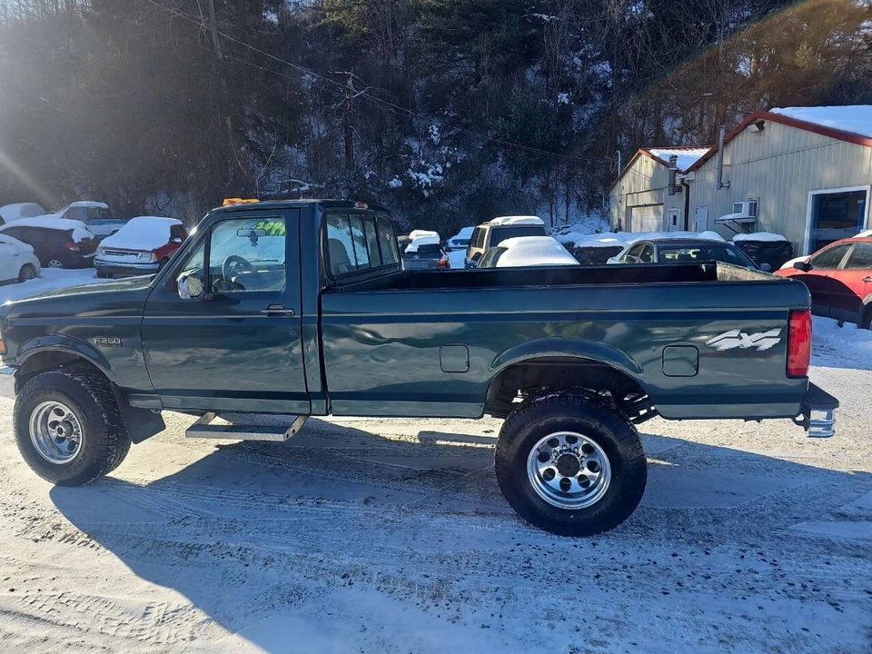1997 Ford F-Series 9th Gen - Image 13 of 21
