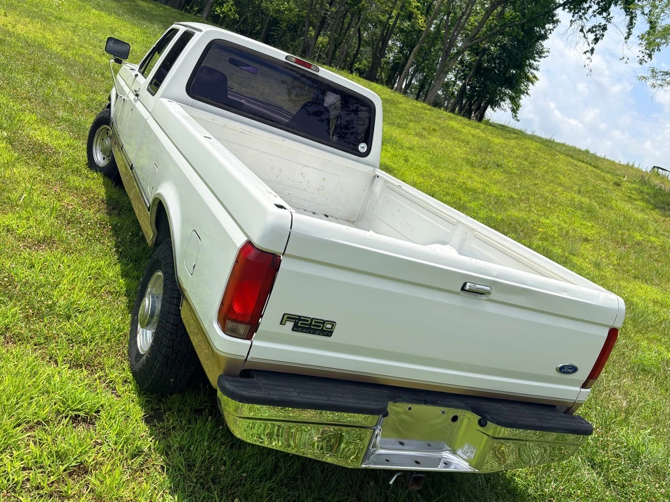 1997 Ford F-Series 9th Gen - Image 17 of 31