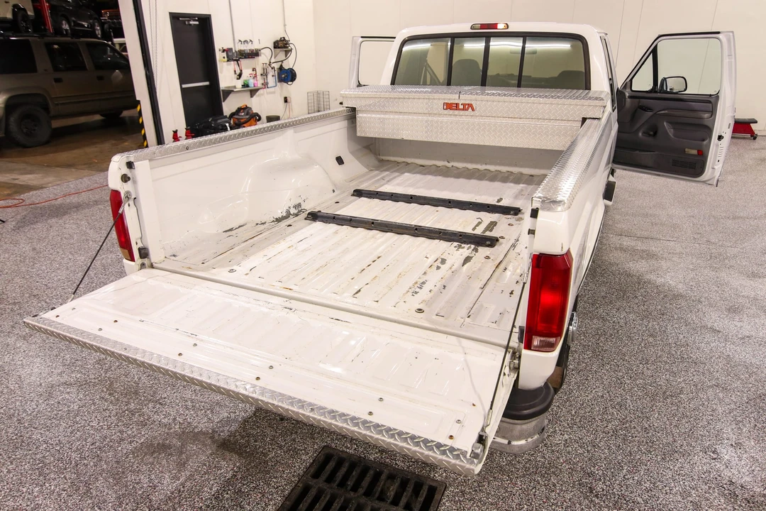 1997 Ford F-Series 9th Gen - Image 24 of 31