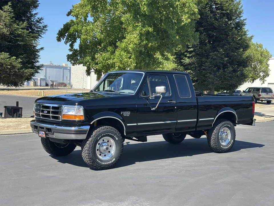 1997 Ford - Image 3 of 31