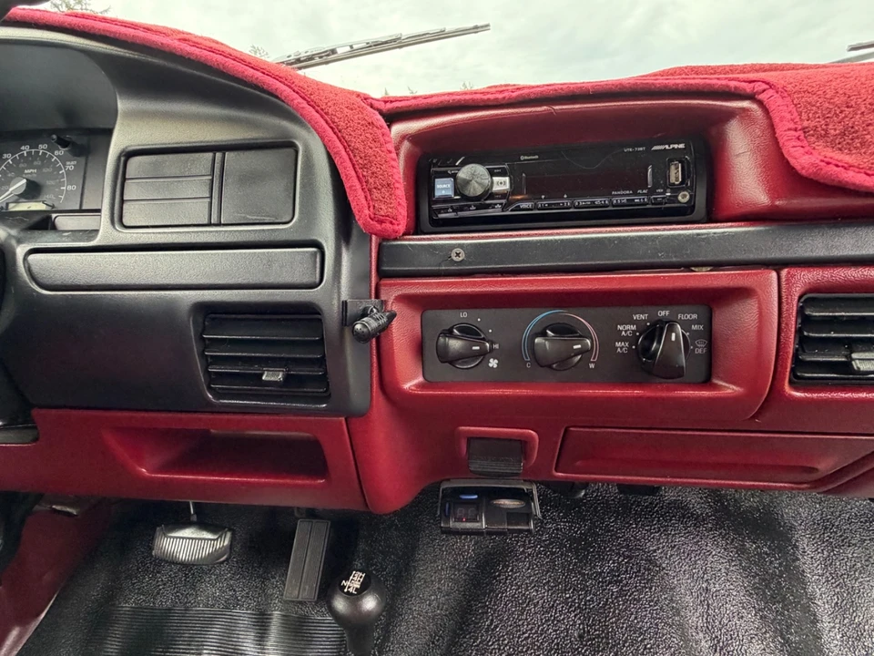 1997 Ford F-Series 9th Gen - Image 18 of 21