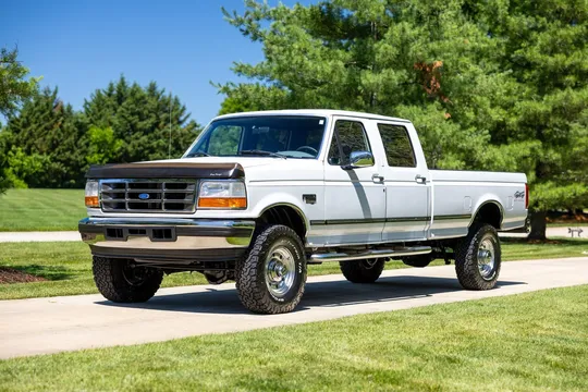 1997 Ford F-350 Crew Cab 4dr 168.4" WB SRW 4WD