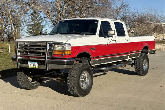 1997 Ford F-350 XLT Crew Cab