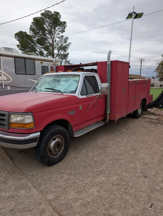 1997 Ford Super Duty 1st Gen - Image 2 of 17