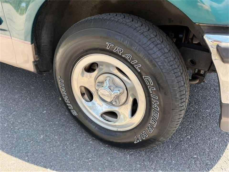 1997 Ford F-150 10th Gen - Image 13 of 14