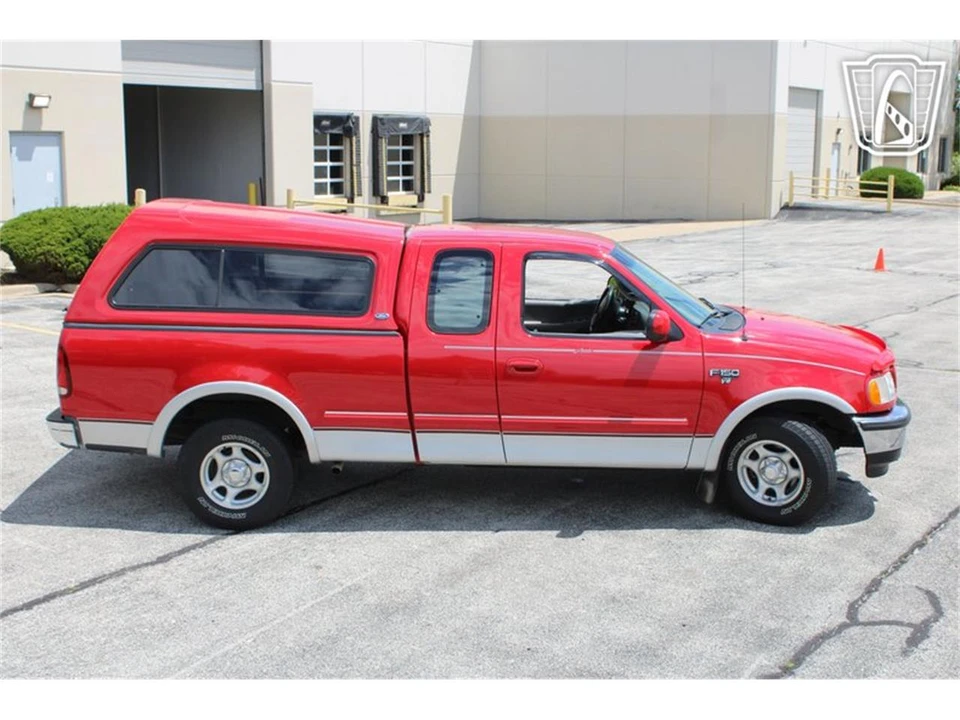 1997 Ford F-150 10th Gen - Image 28 of 31