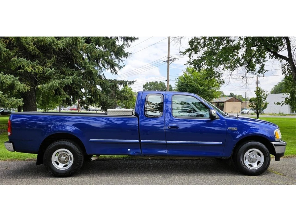 1997 Ford F-150 10th Gen - Image 6 of 31