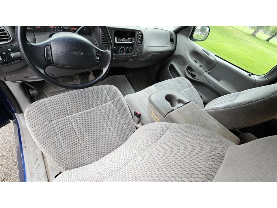 1997 Ford F-150 10th Gen - Image 14 of 31