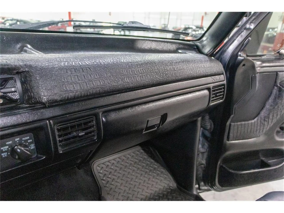 1997 Ford F-Series 9th Gen - Image 14 of 31