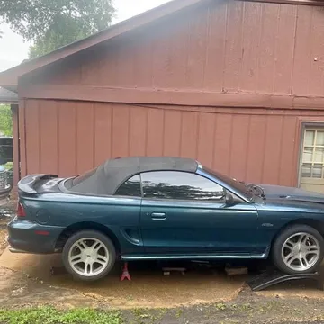 1997 Ford Mustang GT