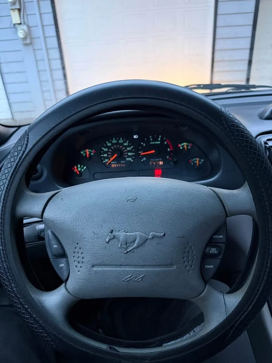 1997 Ford SN95 Mustang - Image 8 of 11