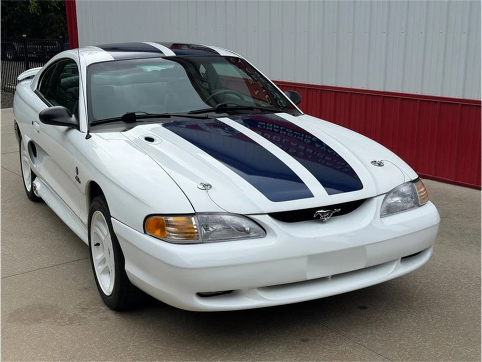 1997 Ford SN95 Mustang - Image 2 of 31