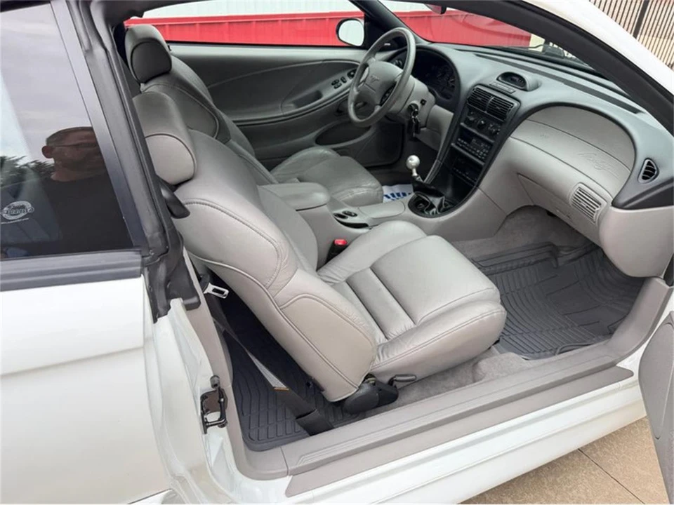 1997 Ford SN95 Mustang - Image 20 of 31