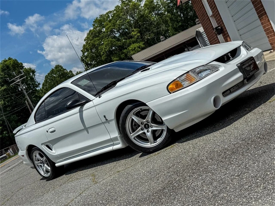 1997 Ford SN95 Mustang - Image 18 of 31