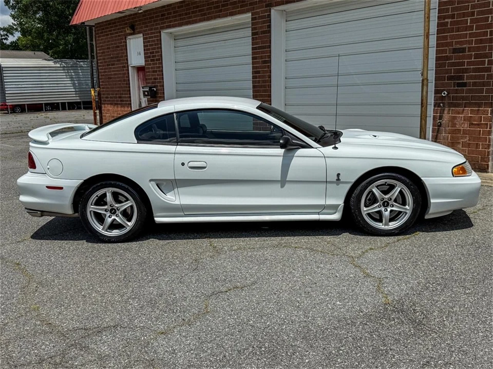 1997 Ford SN95 Mustang - Image 25 of 31