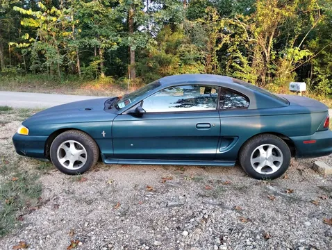 1997 Ford Mustang Coupe 2D