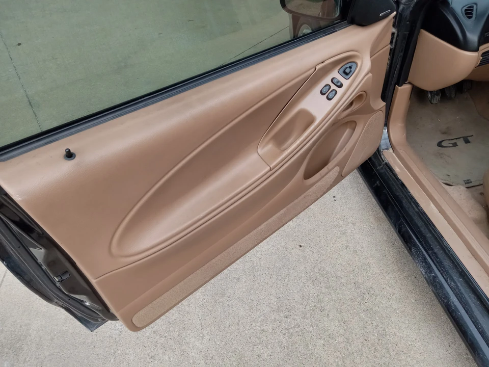1997 Ford SN95 Mustang - Image 15 of 18