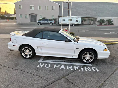 1997 Ford Mustang GT Convertible