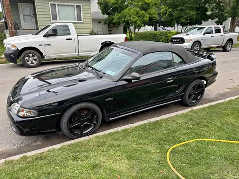 1997 Ford Mustang GT Convertible 2D