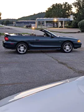 1997 Ford Mustang GT Convertible 2D